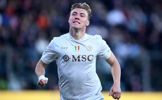 Napoli, Rasmus H�jlund'u tak�mda tuttu!