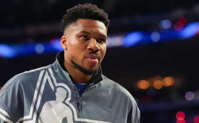 Giannis'ten mesaj: '�ampiyonluk planlarda yoksa y�n de�i�tirebilirim'