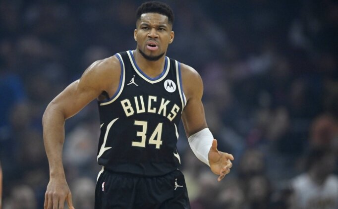 Cavaliers, takas d�nemi �ncesinde Giannis i�in Bucks ile temas kurdu