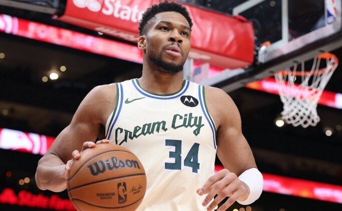 Giannis, Celtics'e takaslanmas� halinde 's�zle�mesini uzatmaya haz�r'