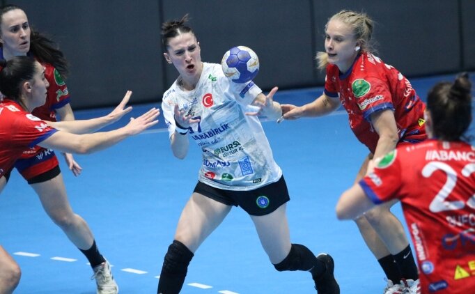Hentbol Kad�nlar S�per Ligi'nde play-off ve play-out m�cadelesi