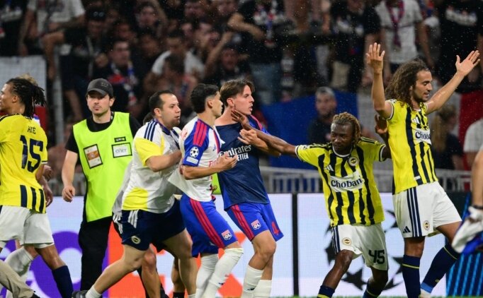 Lyon'da Fenerbah�e ma�� sonras� ceza �oku