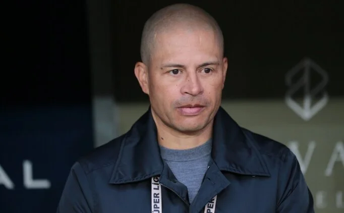 Alex de Souza, imzay� att�!