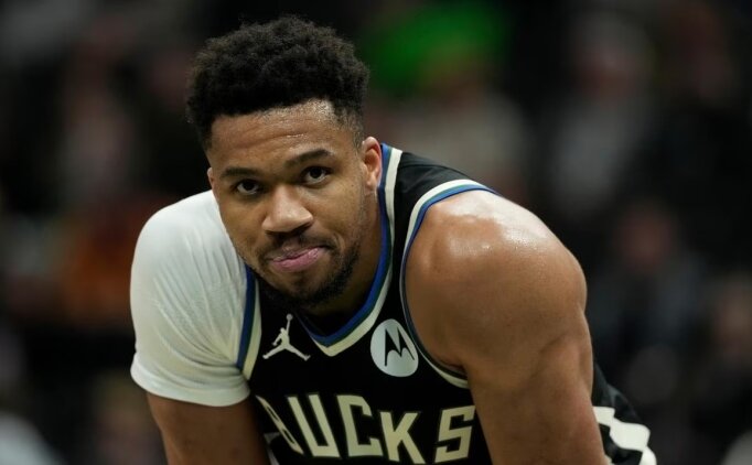 Giannis'ten Bucks'a sert mesaj: 'Tokat yemi� gibiyim...'