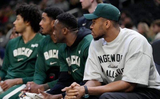 'Giannis ile Bucks y�netimi aras�nda ileti�im kopuklu�u var' iddias�