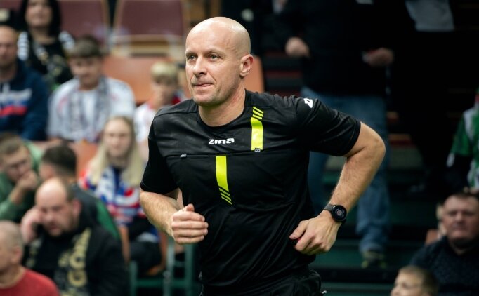 Galatasaray ma��n�n hakemi Szymon Marciniak