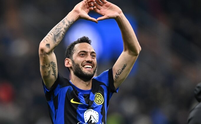 Hakan �alhano�lu'ndan Galatasaray a��klamas�