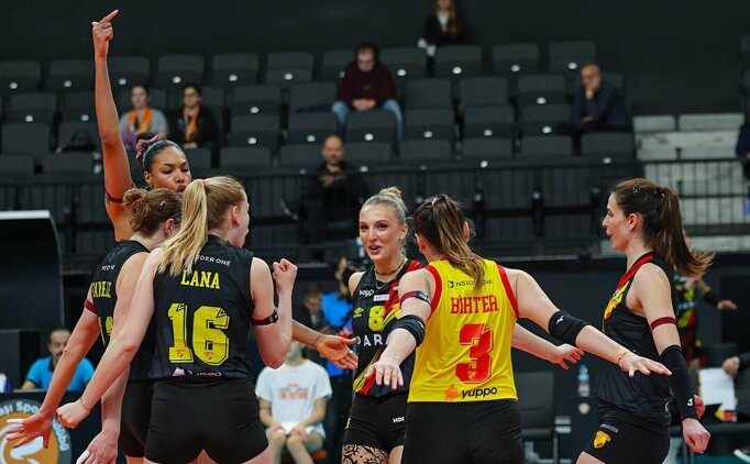 G�ztepe voleybolda tak�m� da��tt�