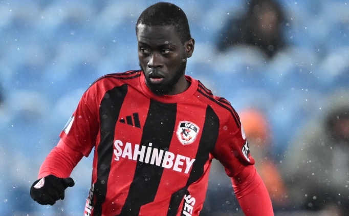 Gaziantep FK, ayr�l��� a��klad�: Badou Ndiaye