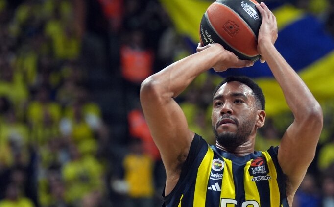 Olympiakos, Fenerbah�e'den transfer yap�yor
