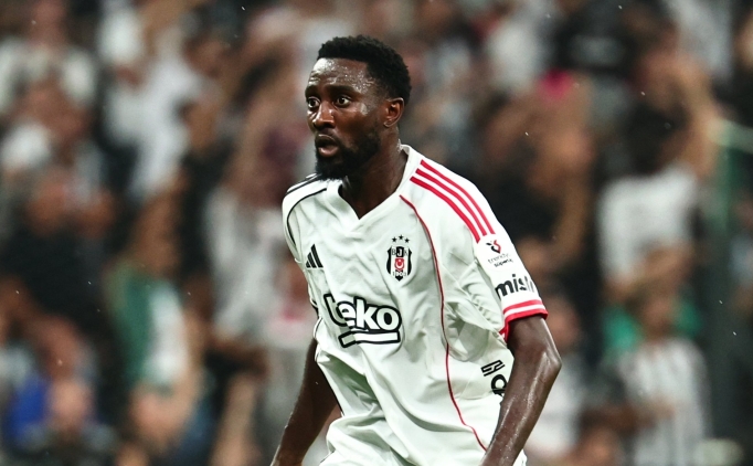 Be�ikta�'ta Wilfred Ndidi �stanbul'a d�nd�