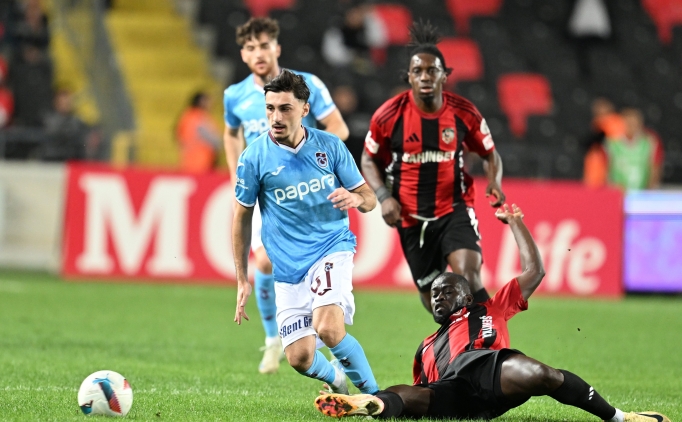 Trabzonspor'da ayr�l�k: Cihan �anak