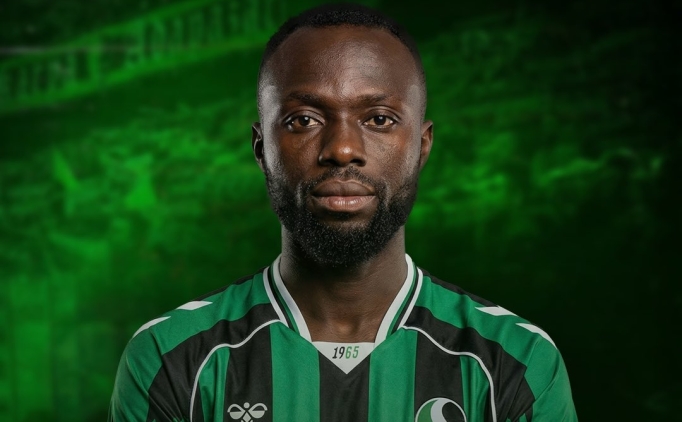Sakaryaspor, Owusu Kwabena'y� kadrosuna katt�