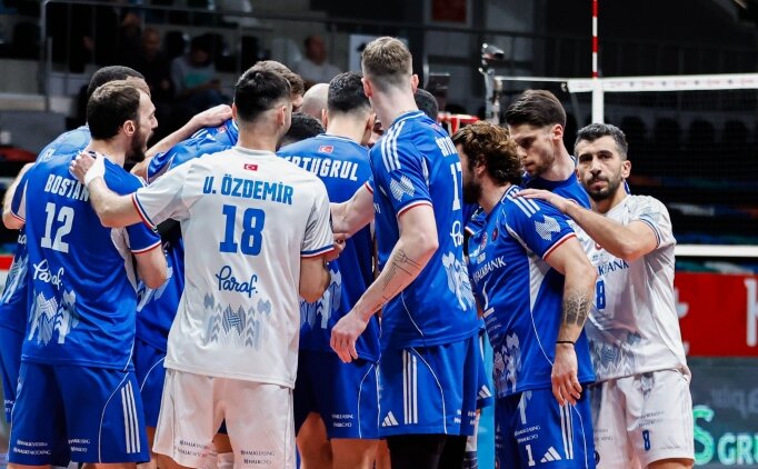 K�ran k�rana ge�en ma�ta kazanan Halkbank!