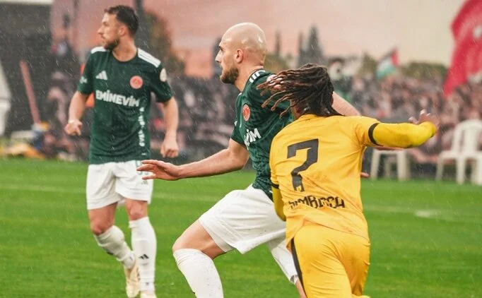 1. Lig'in �stanbul derbisinde gol sesi yok