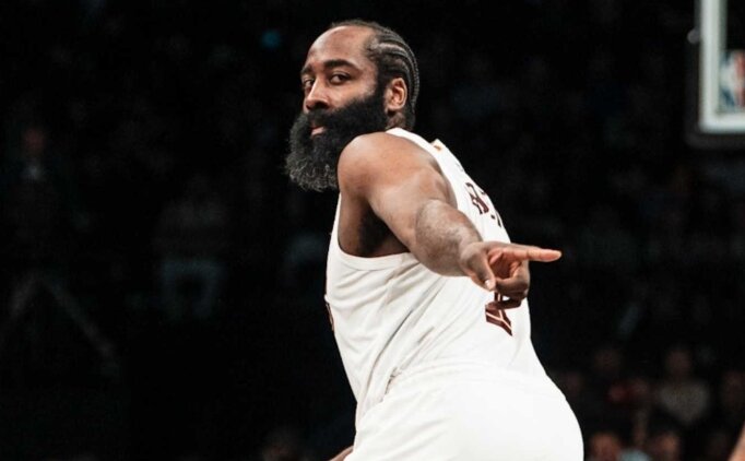 James Harden emeklili�e g�z k�rpt�: 'Yak�nda...'