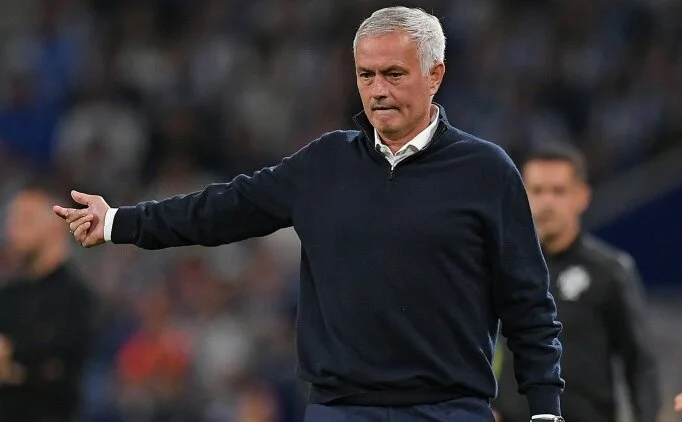 Jose Mourinho: 'Kral Real Madrid yaral�!'