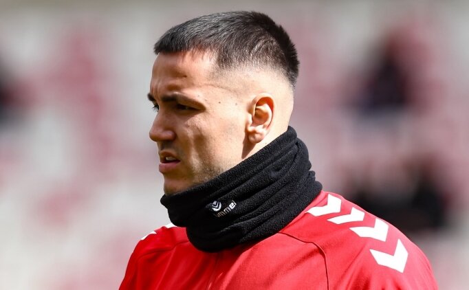 Rey Manaj'�n dikkat �eken hayali!