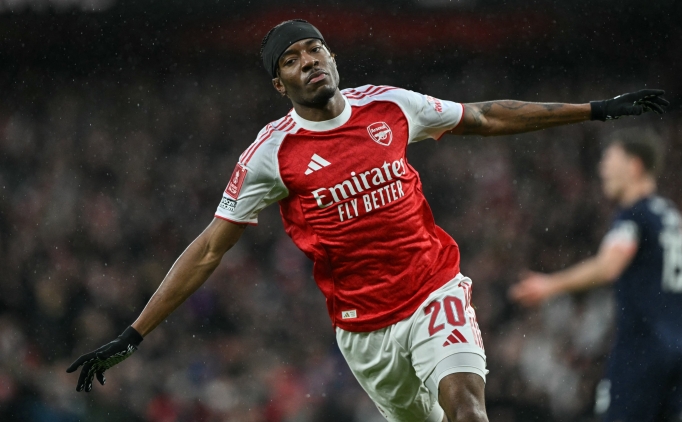 Arsenal kupada Wigan Athletic'i farkl� ge�ti