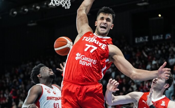 Real Madrid'den �mer Faruk Yurtseven hamlesi!