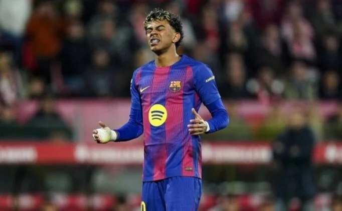 Bar�a, Katalonya derbisinde koltu�unu kaybetti