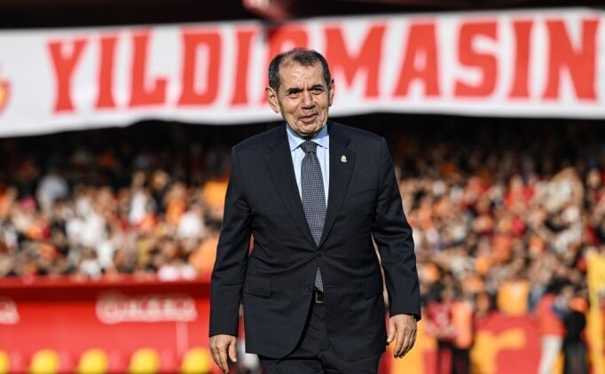 Dursun �zbek'ten derbi sonras� tak�ma s�rpriz destek