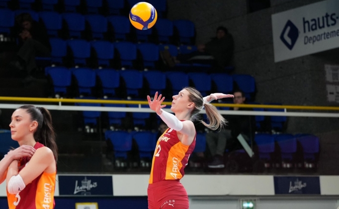 Galatasaray, son sette yar� finale g�z k�rpt�