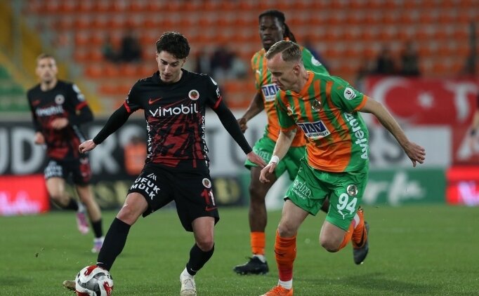 Gen�lerbirli�i'nin konu�u Be�ikta�