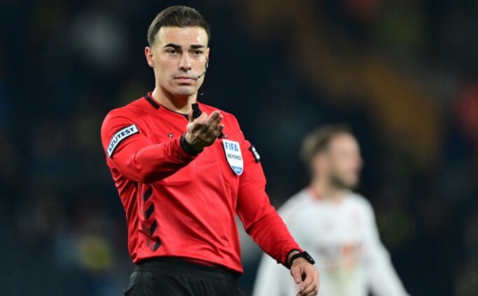 UEFA'dan O�uzhan �ak�r'a g�rev!