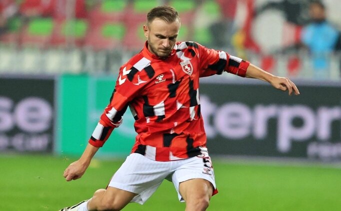 Samsunspor'dan iki futbolcu i�in sakatl�k a��klamas�!