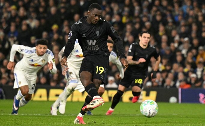 Sunderland galibiyet hasretini bitirdi!