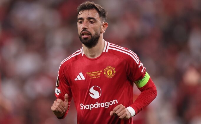Bruno Fernandes, MANU'da kalmas�n�n sebebini a��klad�