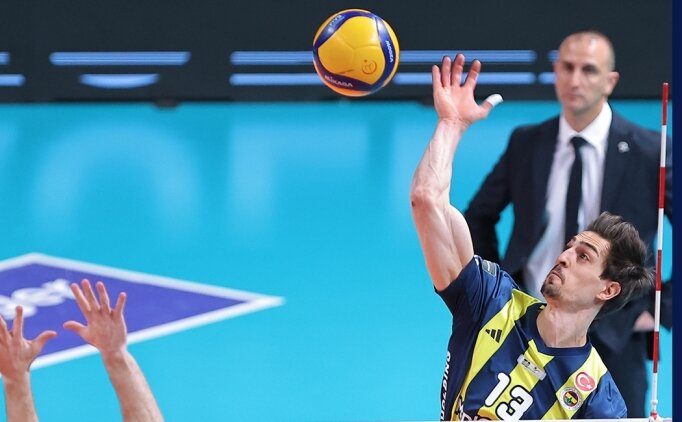 Fenerbah�e Medicana evinde son sette kaybetti