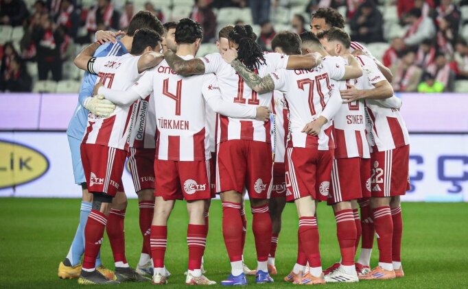 Antalyaspor'da Ba�ak�ehir ma�� �ncesi iki eksik!