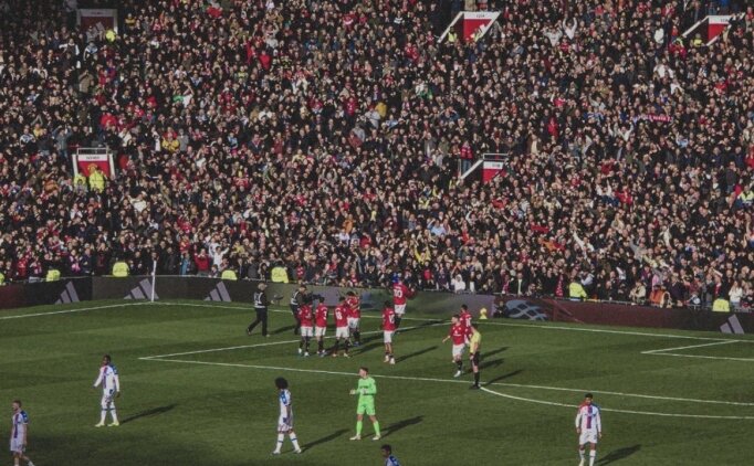 Premier Lig'de bilet fiyatlar� s�n�rlamas� devam edecek