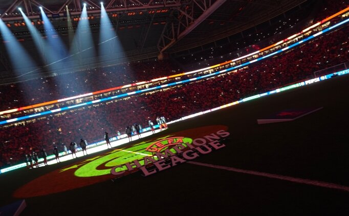 Galatasaray, 2026/27 kombine fiyatlar�n� a��klad�