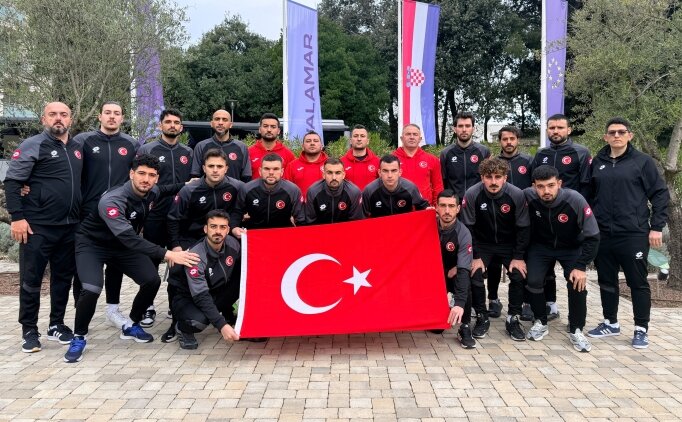 Millilerimiz, Futsal'da �ampiyon!