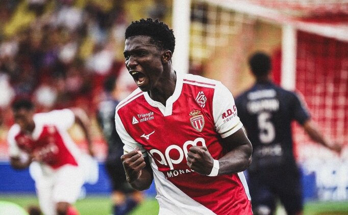 Fenerbah�e g�z� Monaco'nun y�ld�z�nda