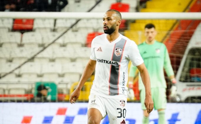 Gaziantep'te 3 futbolcu Fenerbah�e ma��nda yok!