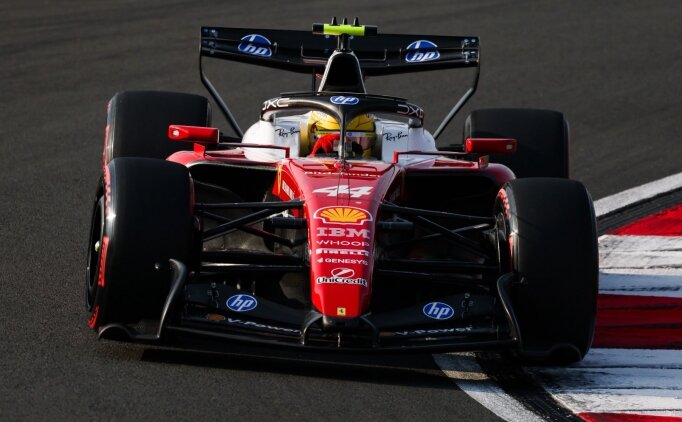 Lewis Hamilton: 'Yar�� i�in heyecanl�y�m'