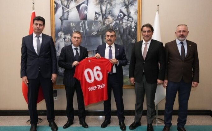 Gen�lerbirli�i'nden Yusuf Tekin'e ziyaret