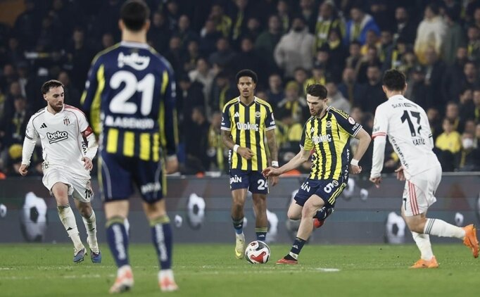 Son 30 derbide 20 k�rm�z� kart!