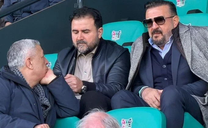 Fenerbah�eli y�netici, Hollanda Ligi ma��nda