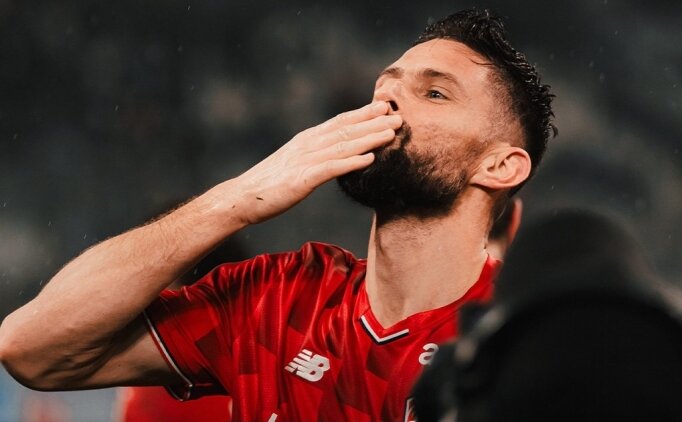 39'luk Giroud, Marsilya'y� y�kt�