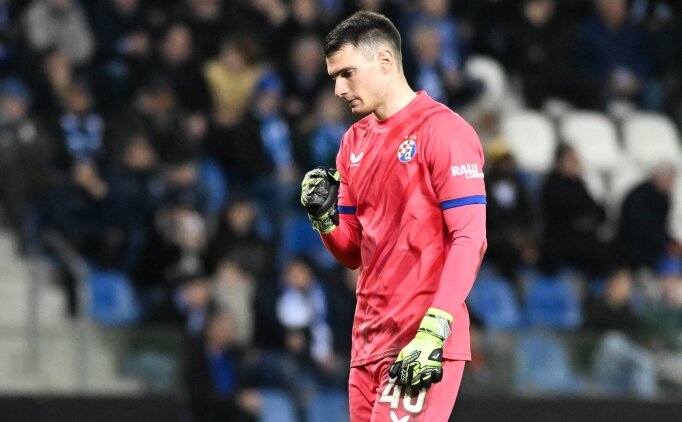 Livakovic'e Premier Lig'den talip!