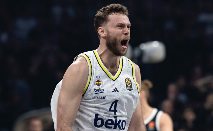 Fenerbah�e Basketbol, Nicolo Melli ile iki y�l s�zle�me uzatt�!