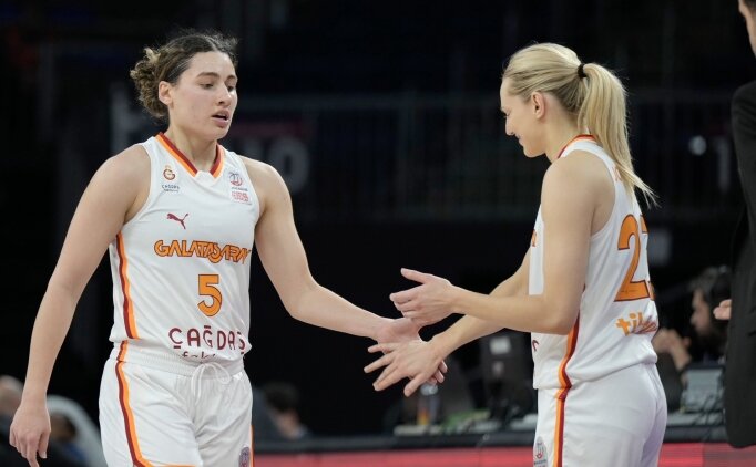 Galatasaray, Emlak Konut kar��s�nda ilk ma�� kazand�