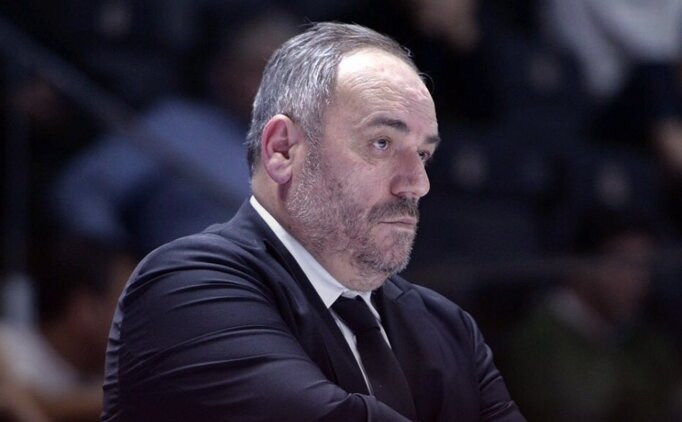 Kar��yaka'da ba�antren�rl��e Ahmet Kandemir getirildi!