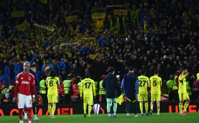 UEFA'dan Fenerbah�e'ye ceza!