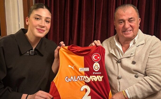 �lkin Ayd�n'dan Fatih Terim s�zleri: 'Beni gururland�rd�'